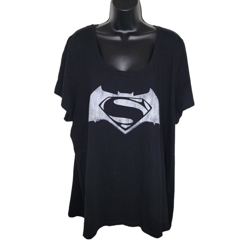 True Vintage brand Batman v Superman shirt top 4/4x